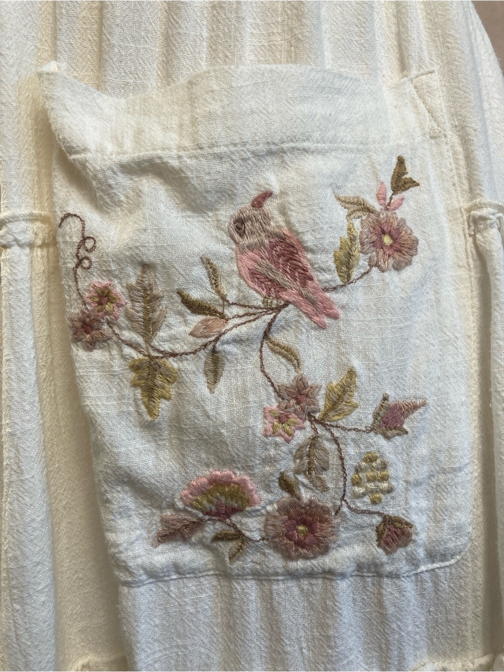 Cream Button-Front Tiered Midi Dress with Embroidered Pockets - Picture 5 of 9